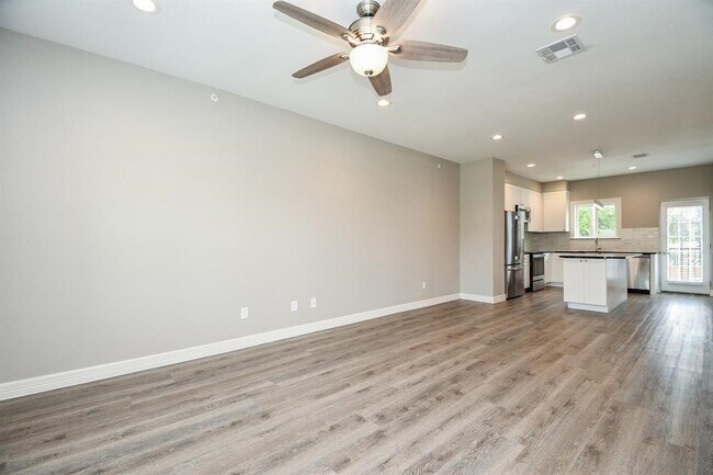 Photo - 5262 Ella Blvd Unit 108