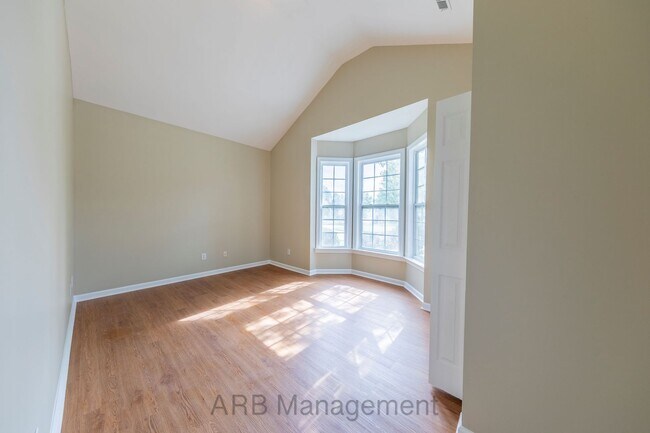 Photo - Charming 3-Bedroom Ranch in The Glen at St...