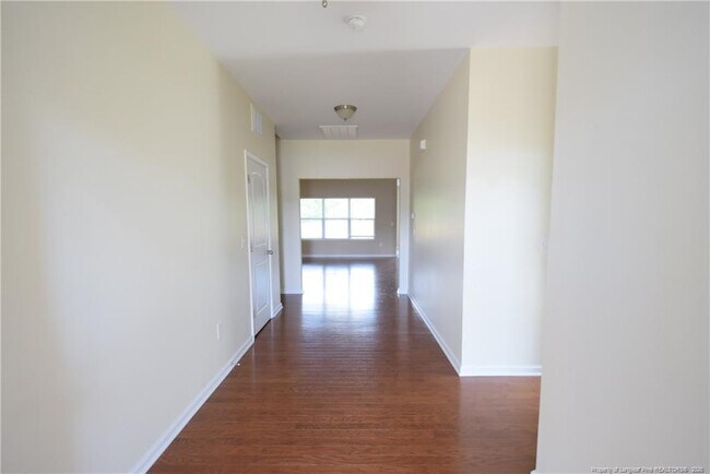 Photo - 2541 Spinnaker Dr