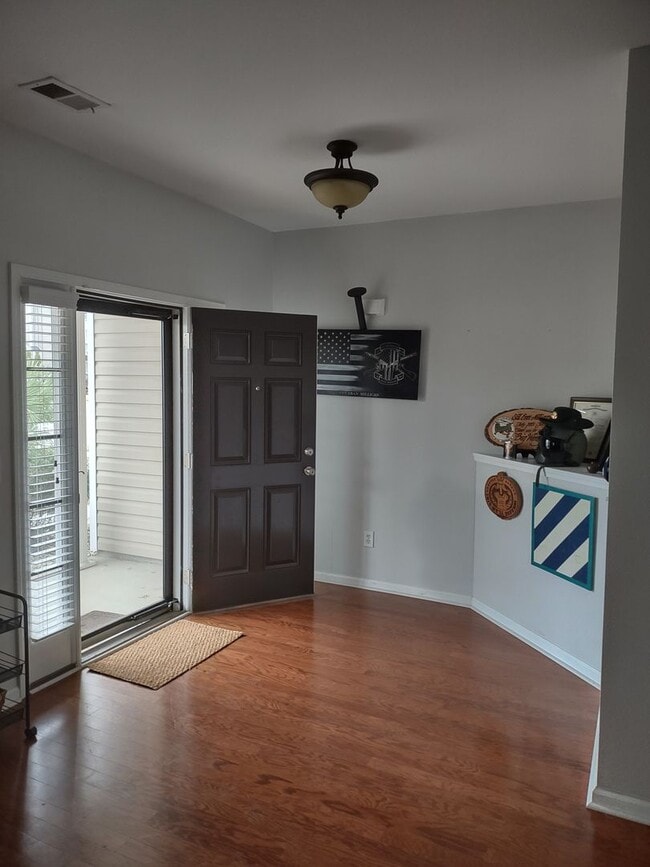 Photo - Outstanding FIVE Bedroom Home in Northeast Columbia!