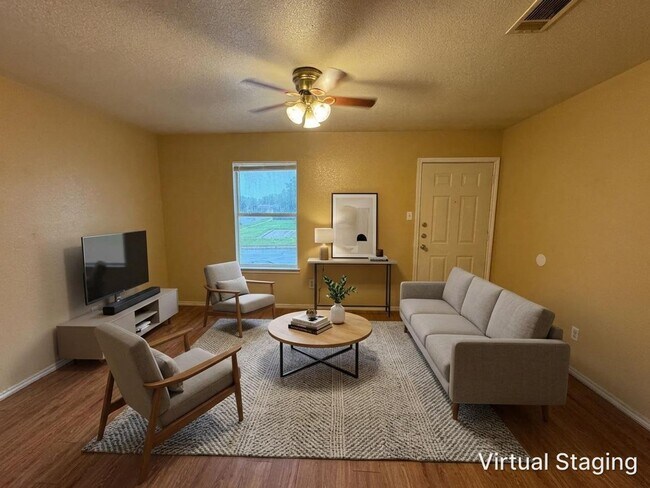 Photo - 1603 Cedarhill Dr Unidad # D