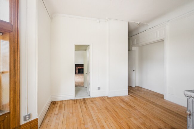 Photo - 223 E Ferry St Unidad 101