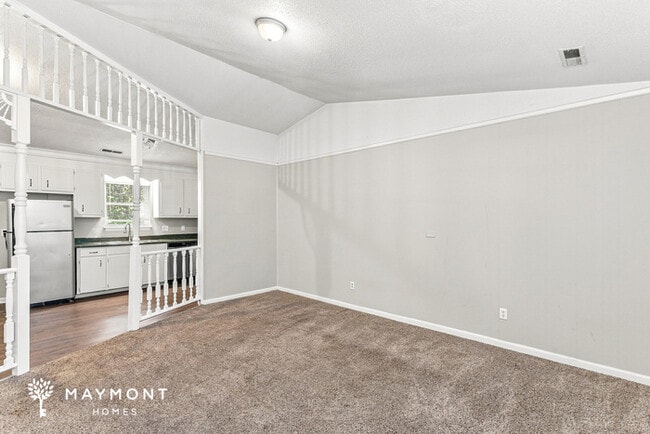 301 Bluebell Ave