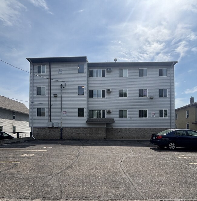 Photo - 411 5th Ave S Unidad 102