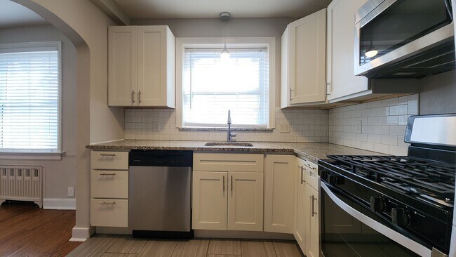 Photo - 7754 Kingsbury Blvd Unit 1