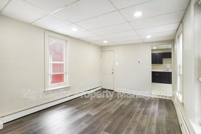 Photo - 40 E 3rd St Unit 2