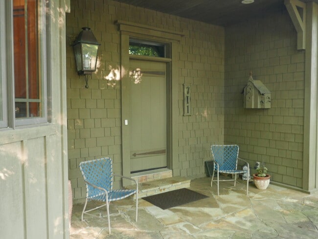 Photo - 671 N Sequoyah Dr