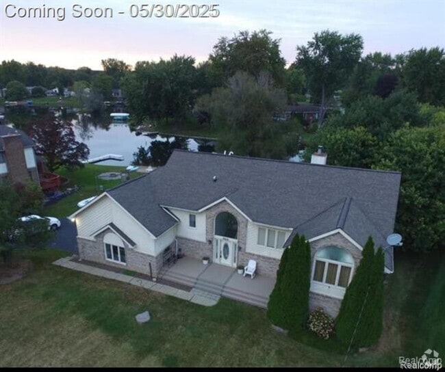 Building Photo - 969 Bogie Lake Rd Rental