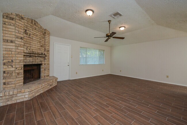 Photo - 6206 Bryant Pond Dr