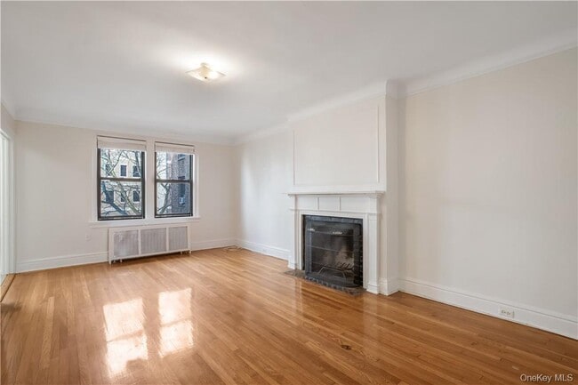 Photo - 250 Martine Ave Unit 4E