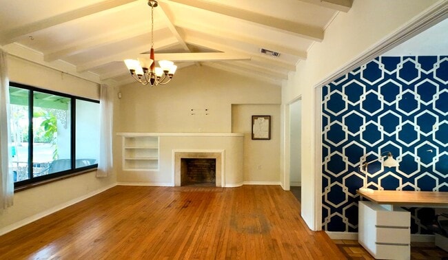 Photo - 183 NE 89th St