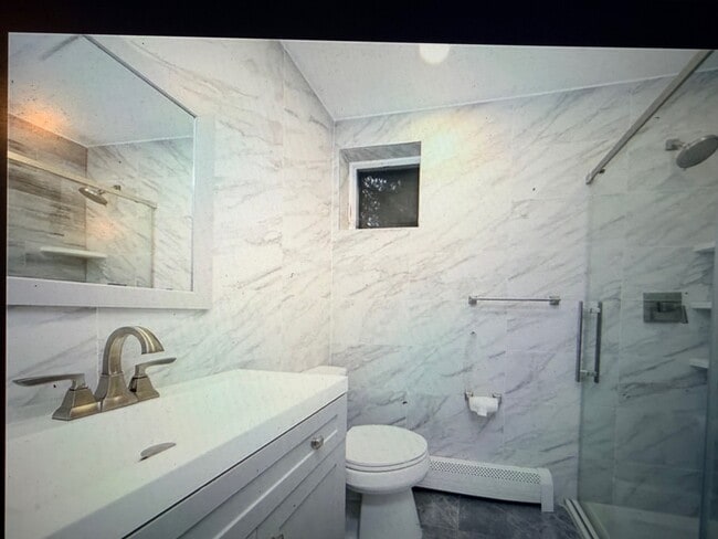 Photo - 2022 E 53rd St Unit D1