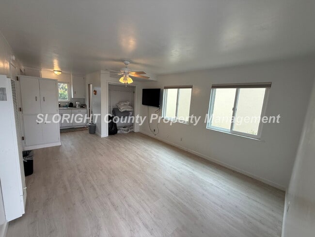 Photo - AVAILABLE NOW - Downstairs Morro Bay Studio