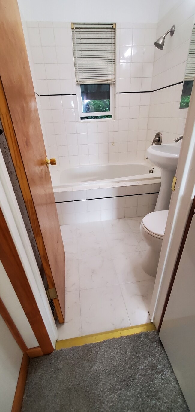 Photo - 706 Fulton Ave