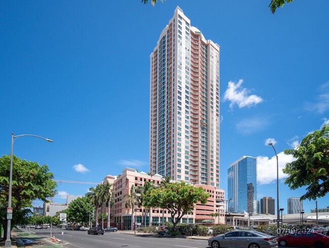 ONE ARCHER LANE - 2 bd 2 ba 1 pkg $2400 - ONE ARCHER LANE - 2 bd 2 ba 1 pkg $2400 Condo Unit 1204