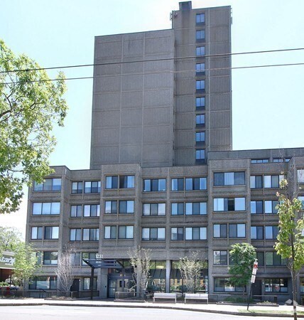 Building Photo - 1731 Beacon St Unit 621 Rental