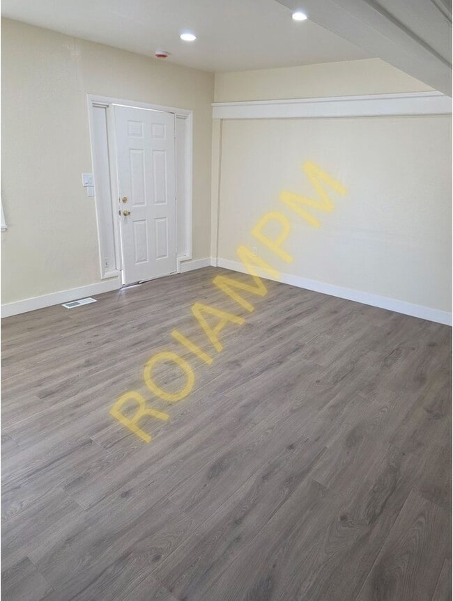 Photo - 1505 Idanha Ave Unit Apt 2