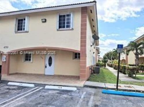 Building Photo - 6753 NW 182nd St