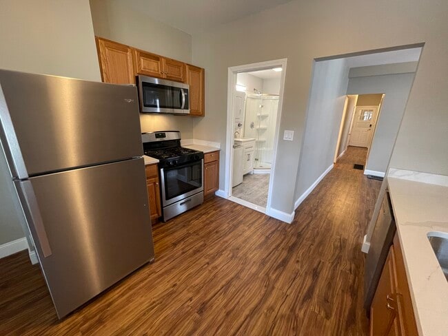 Photo - 227 Holland St Unit 1