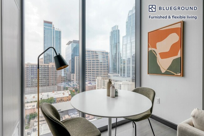 Photo - 501 Brazos St Unidad FL15-ID247