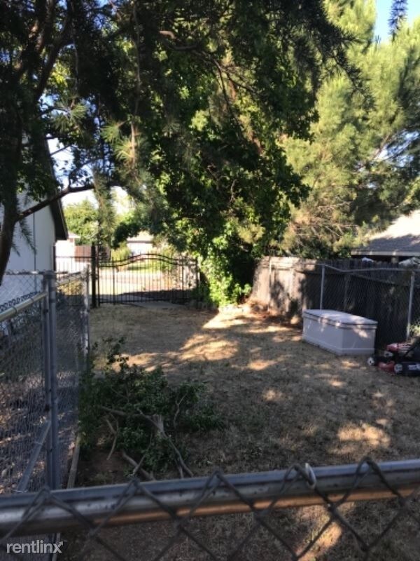 Photo - 3 br, 3 bath House - 3420 Midas Ave