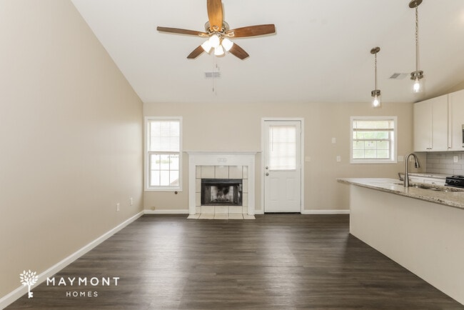 Photo - 1833 Portwest Way