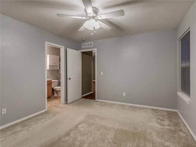 Photo - 15505 Acacia Rd