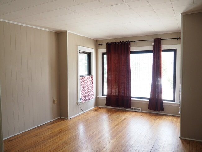 Photo - 9931 143rd Pl