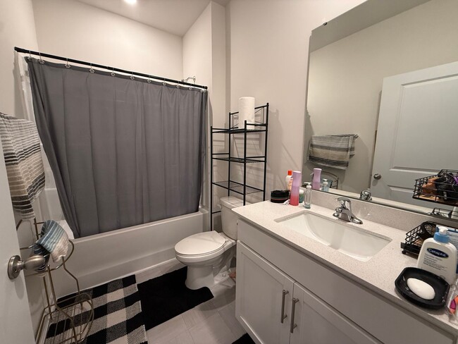 Photo - 2502 Westwood Ave W