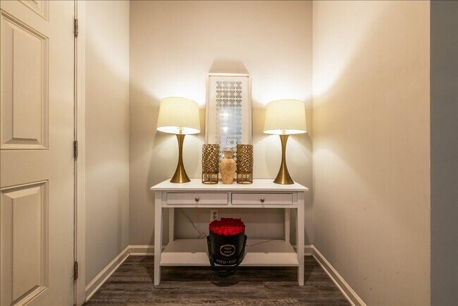 Photo - 2514 Piering Dr