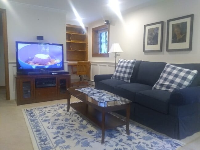 Photo - 455 County Rd