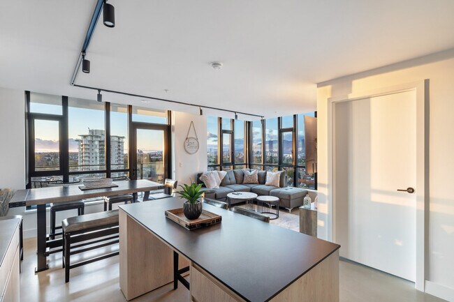 Photo - 3996 Dumfries St Unit ID1051924P