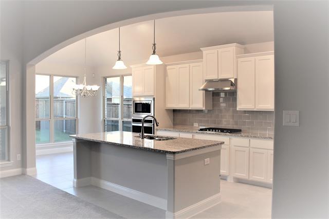 Photo - 2020 Overton Park Dr