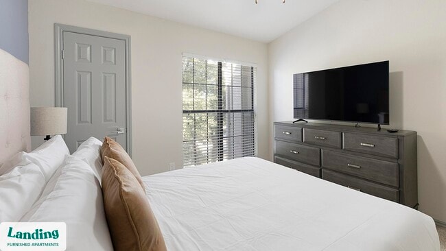 Photo - 17811 Vail St Unidad 25311