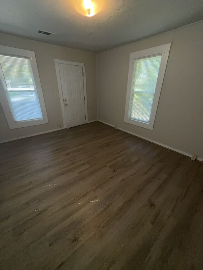 Photo - 1337 23rd St