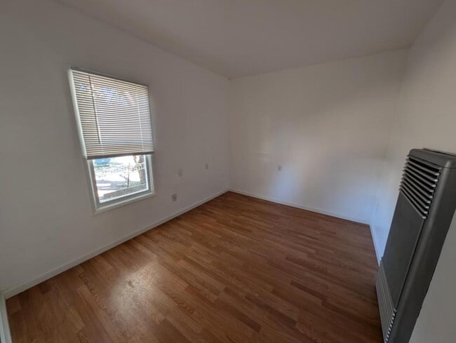 Photo - 203 N 7th Ave