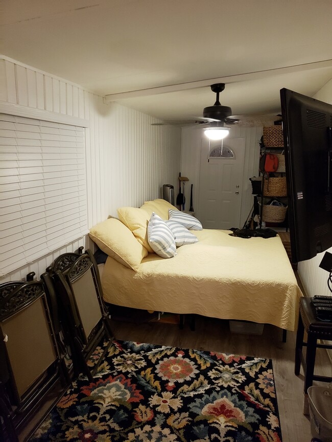 Photo - 8652 Firwood Dr