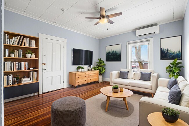 Photo - 1281 Middlesex St Unidad 4