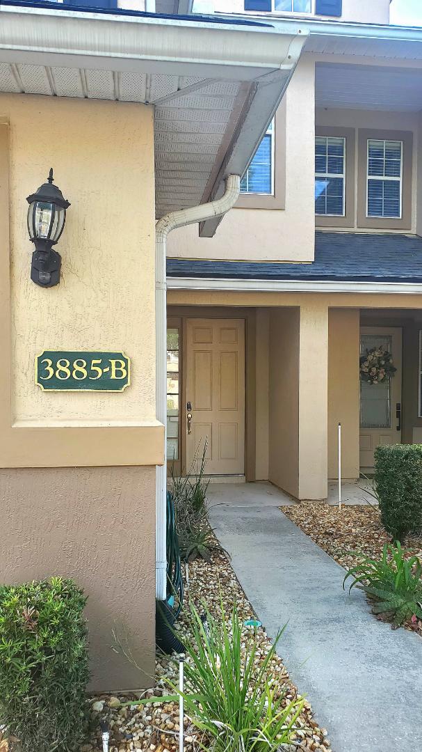 Photo - 3885 Buckthorne Dr