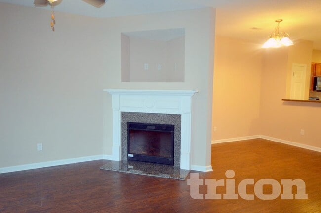 Photo - 5325 Oakley Commons Blvd