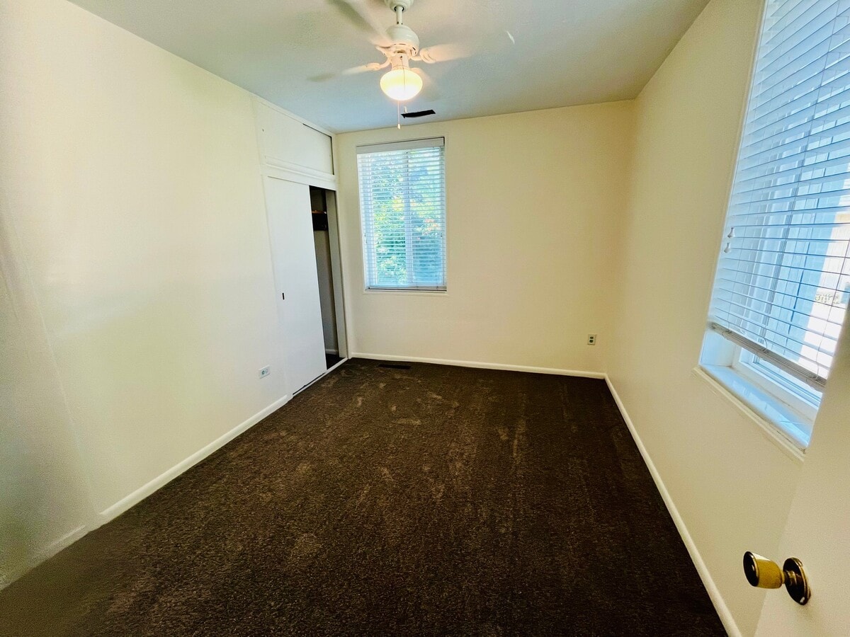 Photo - 722 W 400 N Unit East Apt