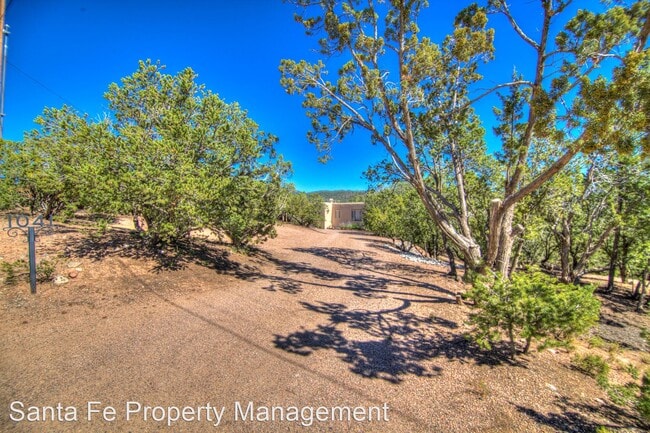 Photo - 3 br, 2.5 bath House - 1041 Mansion Ridge ...