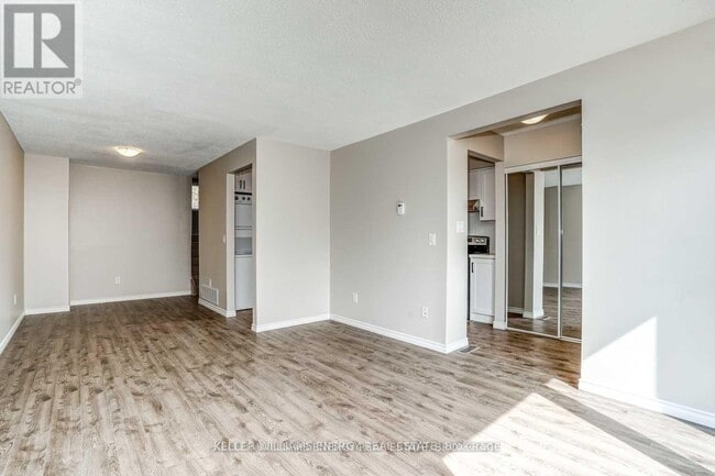 Photo - 1296 Cherrydown Dr