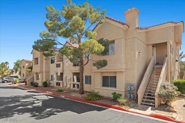 Building Photo - 900 Heavenly Hills Ct Unit 217 Rental