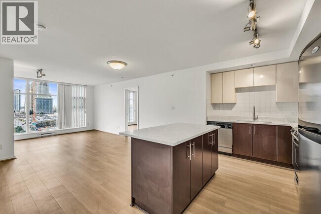 Photo - 2289 Yukon Crescent Unité 1908