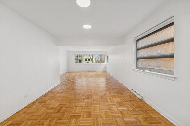 Photo - 10454 S Claremont Ave Unit 1