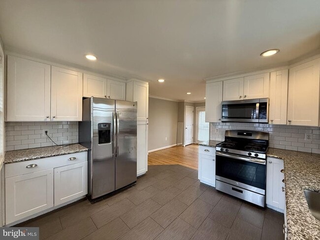 Photo - 1627 Quarter Ave