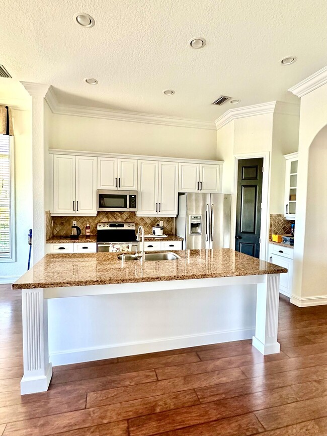 Photo - 8186 NW 105th Ln