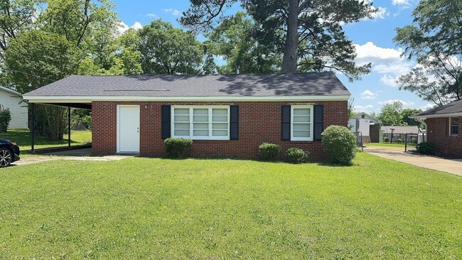 Photo - 809 S 10th St House