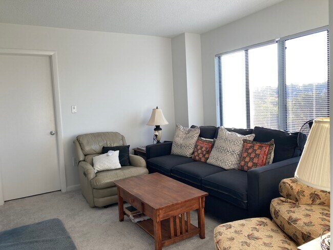 Photo - 1600 Park Cir Unit 1017